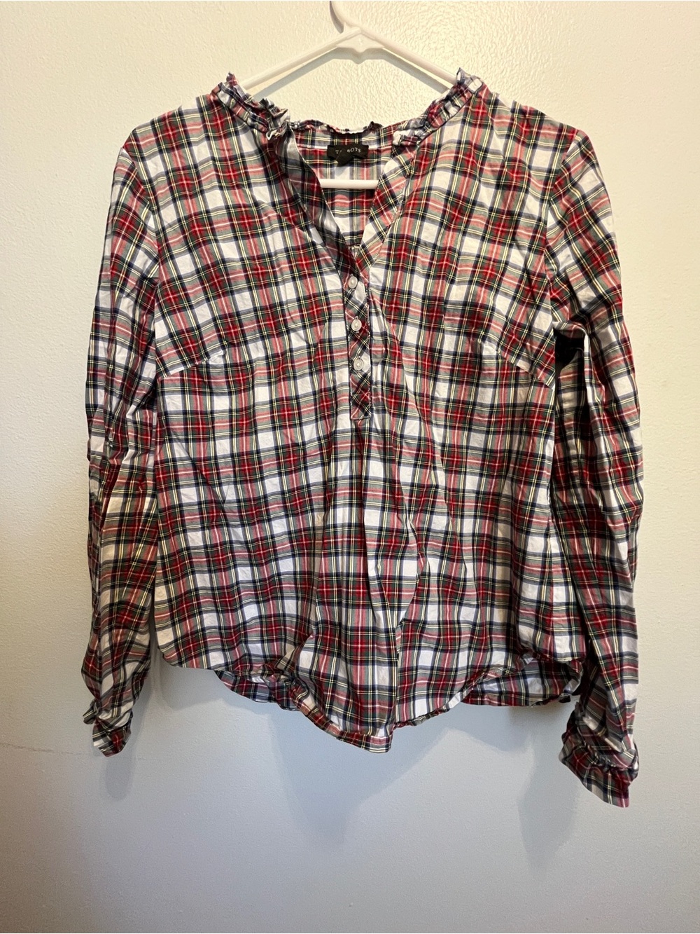 Women’s Red & Green Tartan Plaid Ruffle Long-Sleeve Shirt